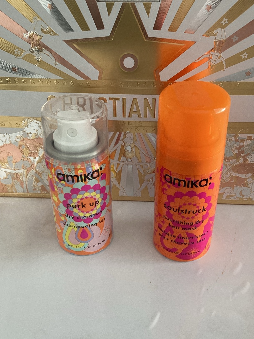 new amika souls struck and perk up